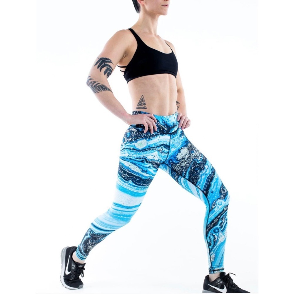 Feed Me Fight Me Leggings sizeM Blue Marble Swirl High Rise Athletic roaring 20s